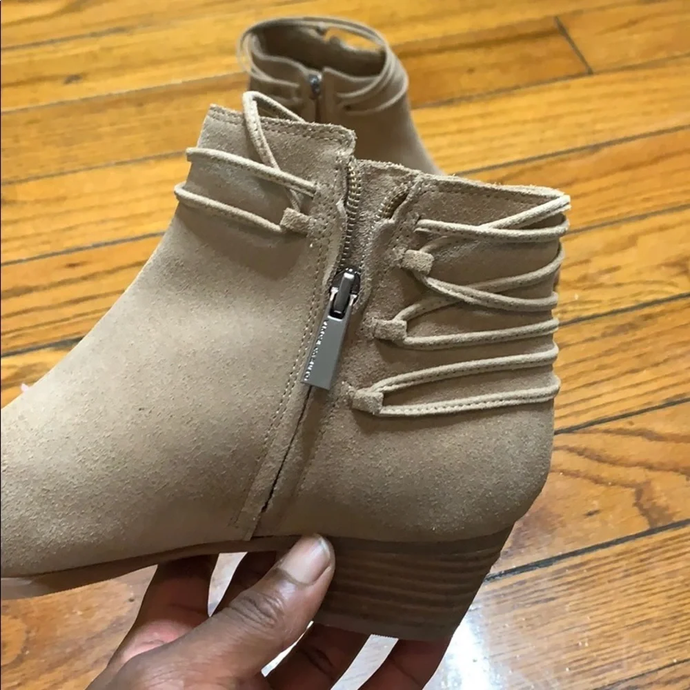 Vince Camuto Women Fashion Boots